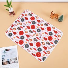 Christmas Style Absorbent Urine Pad Non-slip And Easy To Dry
